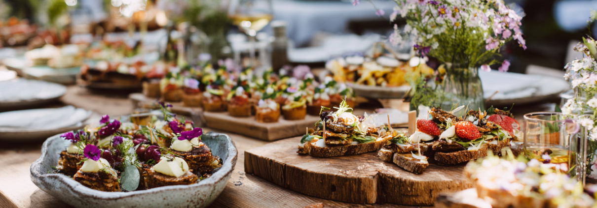 Partyservice für Geburtstagsfeier – Exklusive Buffets, Häppchen & Desserts